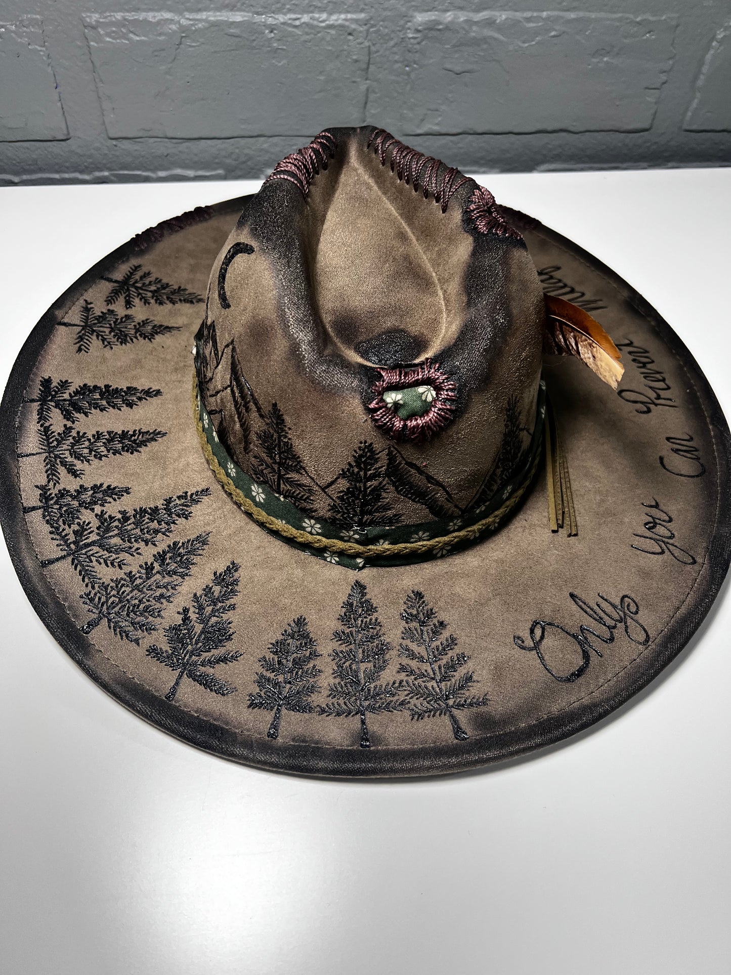 Mountain/ Forest wide brim hat